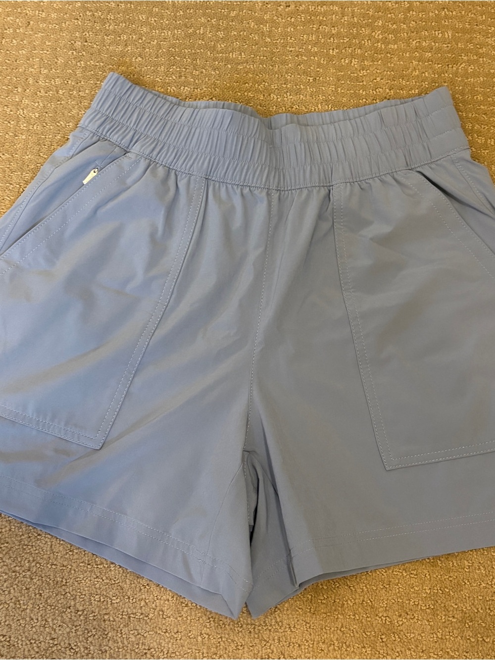 Athleta Light Blue High-Waist 5” wayfind shorts